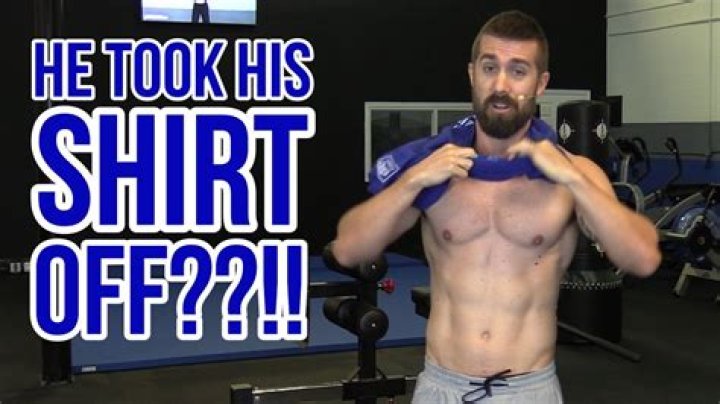 Can you be shirtless at Planet Fitness?